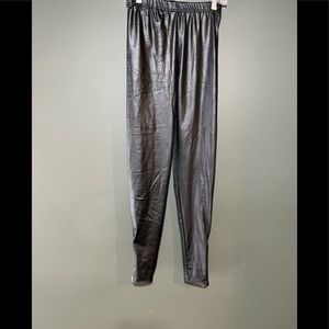 Side Zipper Leggings